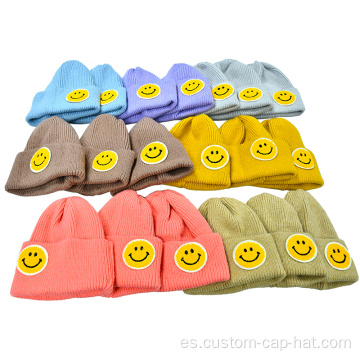 Smile Face Knit Skullies Gorro